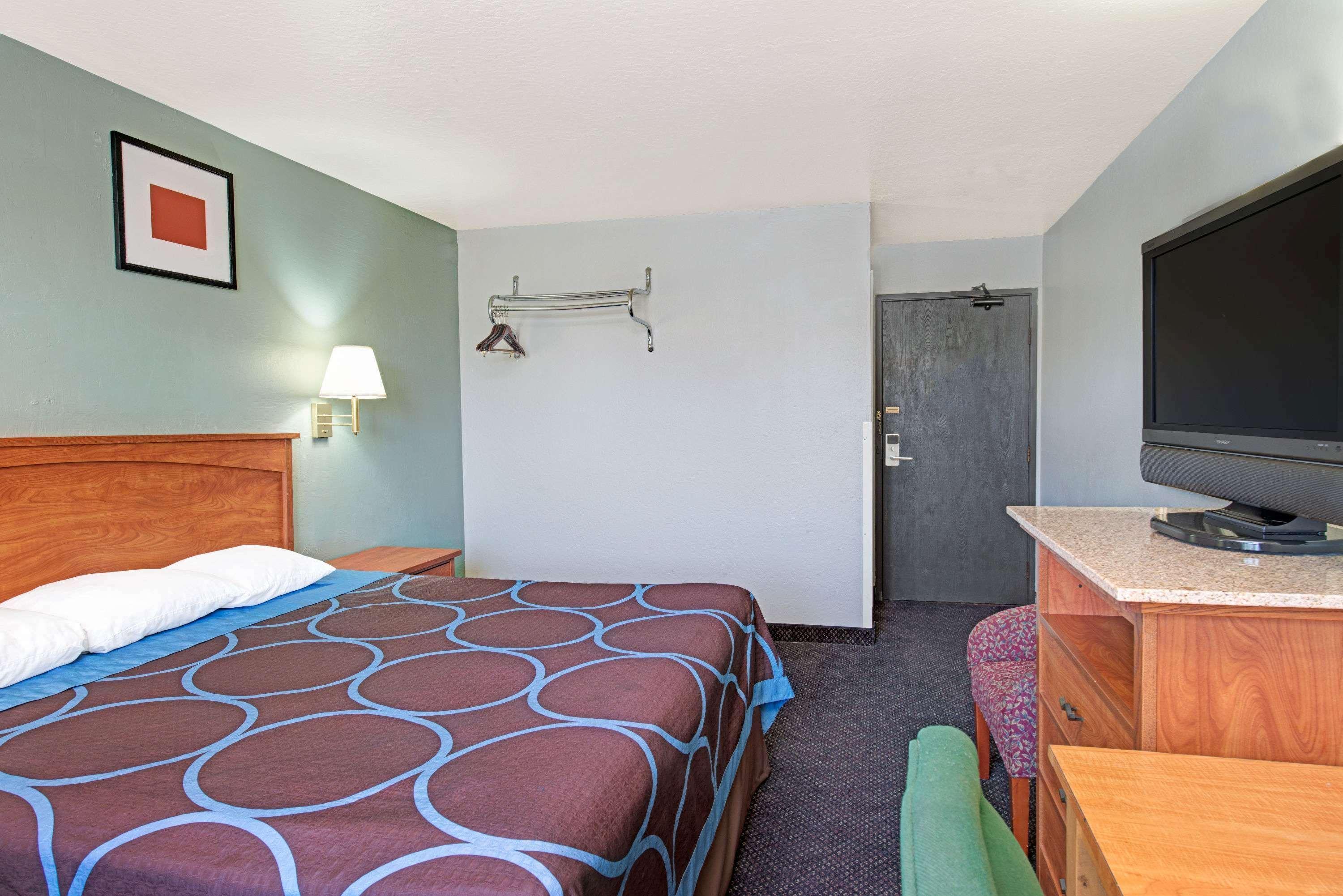 Hotel Super 8 By Wyndham Sacramento/Florin Rd Esterno foto